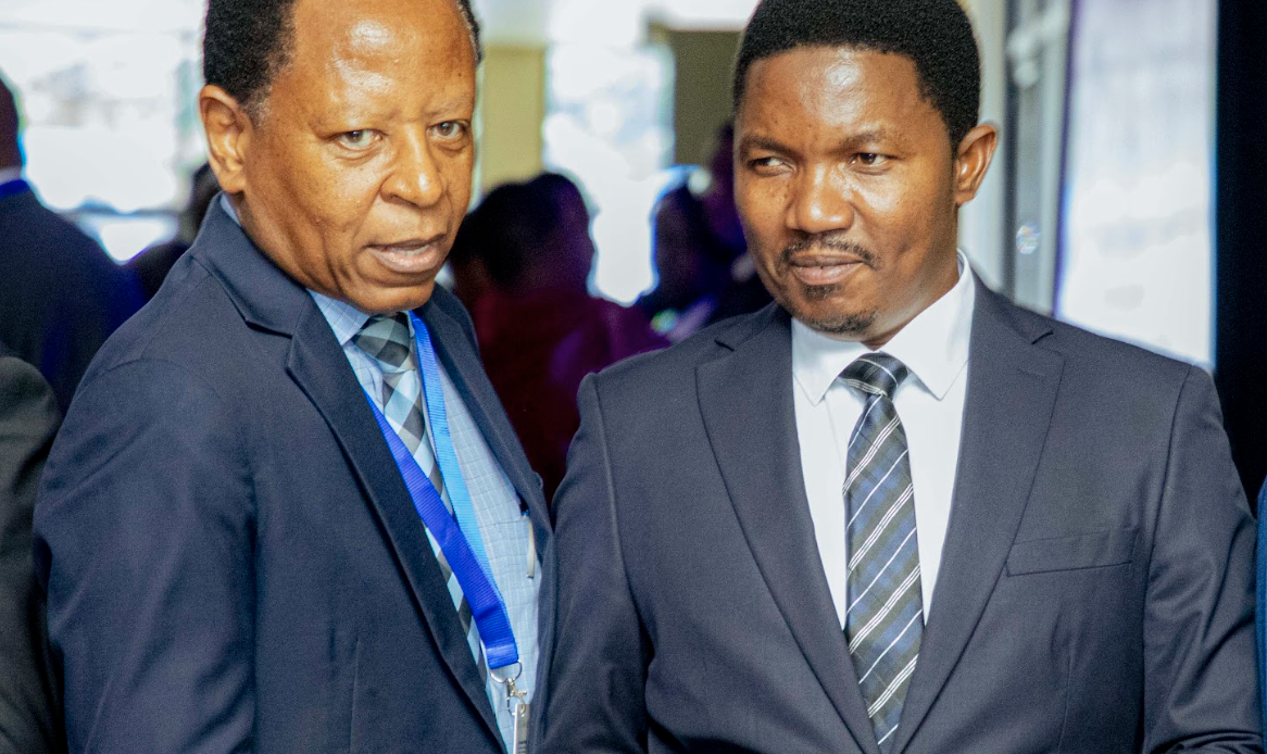 Honourable Dr. Sulemani Yafo, Minister for Industries and Trade, United Republic of Tanzania, and SAGCOT CEO Geoffrey Kirenga at the 28th Annual REPOA Research Workshop